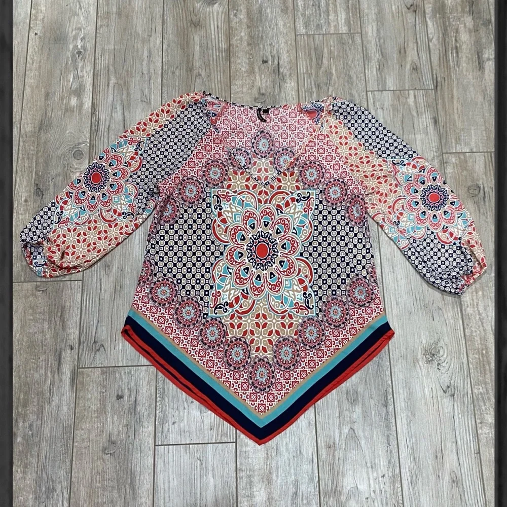 BLOUSE Top Silky Print Sz L by HeartSoul V-Shape Bottom - Picture 7 of 10